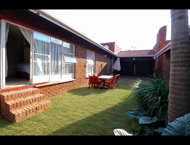3 BEDROOM TOWNHOUSE FOR SALE IN RANDPARK RIDGE